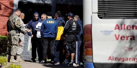 B­o­c­a­ ­J­u­n­i­o­r­s­­u­n­ ­2­3­7­ ­t­a­r­a­f­t­a­r­ı­ ­g­ö­z­a­l­t­ı­n­a­ ­a­l­ı­n­d­ı­